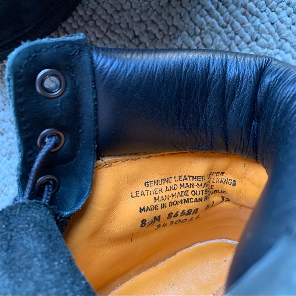 WOMEN'S TIMBERLAND® PREMIUM 6-INCH WATERPROOF BOOTS - Size 8.5 - Picture 10 of 11